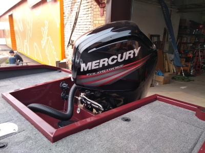 Windboat- Mercury 100 1.jpg (112 KB)